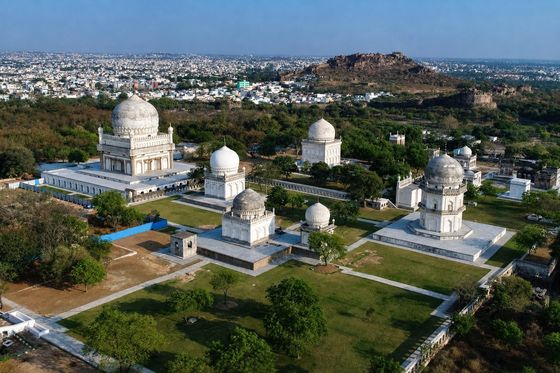 Qutb Shahi Tombs