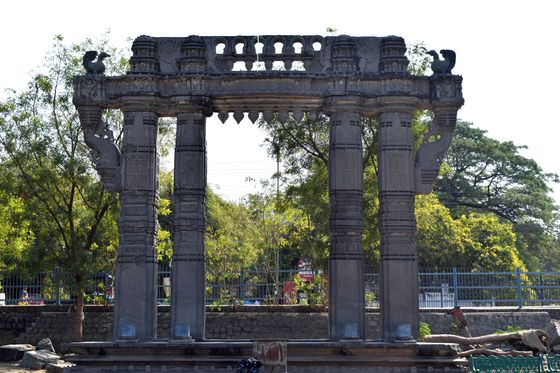 Kakatiya Kala Thoranam, Warangal Fort